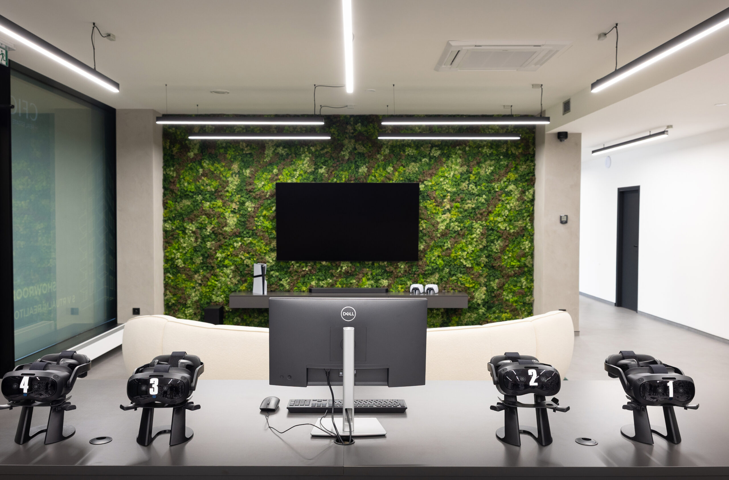 VR Showroom